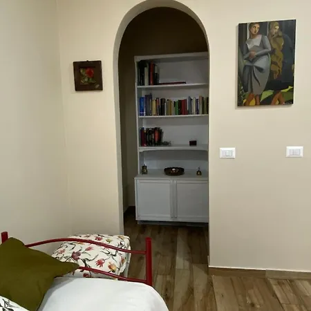 Violet House. * Catania